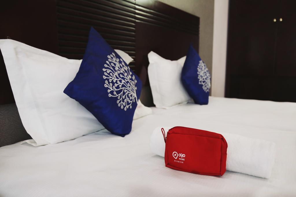 Oyo 710 Hotel Kshitij Pune Exterior foto